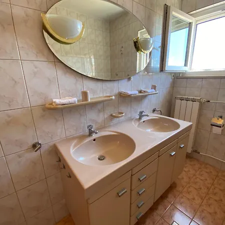 Apartman Lily Apartment