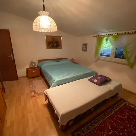 Apartman Lily *