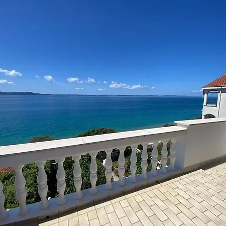 Apartman Lily * Kožino
